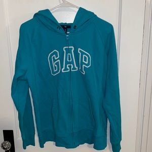 Comfortable GAP zip up